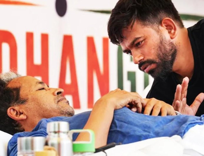 টানা অনশনে শারীরিক অবস্থার অবনতি সোনমের