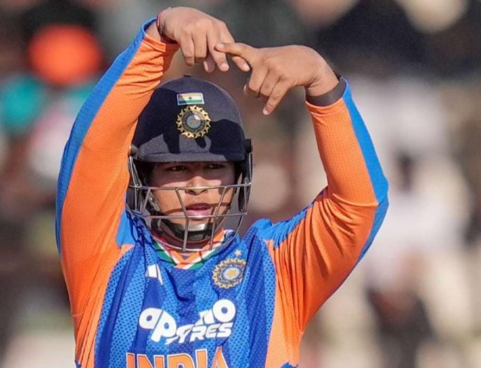 অবশেষে টি-টোয়েন্টি জিতল শ্রেয়সের ভারত, প্রথম আন্তর্জাতিক অর্ধশতরান বৈভবের