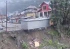 মেঘভাঙা বৃষ্টি এবং হড়পা বানে ফের বিপর্যস্ত জম্মু! ঘরবাড়ি, বন্ধ জাতীয় সড়ক