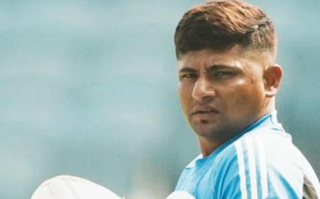শ্রীলঙ্কা সিরিজ়ে পরিবর্ত ক্রিকেটার হিসাবে সুযোগ পেলেন সরফরাজ