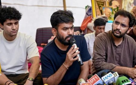 সরকারি স্কুলে অনুপ্রবেশ, অভিজিৎদের বিরুদ্ধে দায়ের এফআইআর