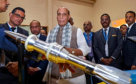 ডিআরডিও-র মিসাইল প্রযুক্তি পাবে দেশীয় সংস্থাগুলি, বড় পদক্ষেপ রাজনাথের