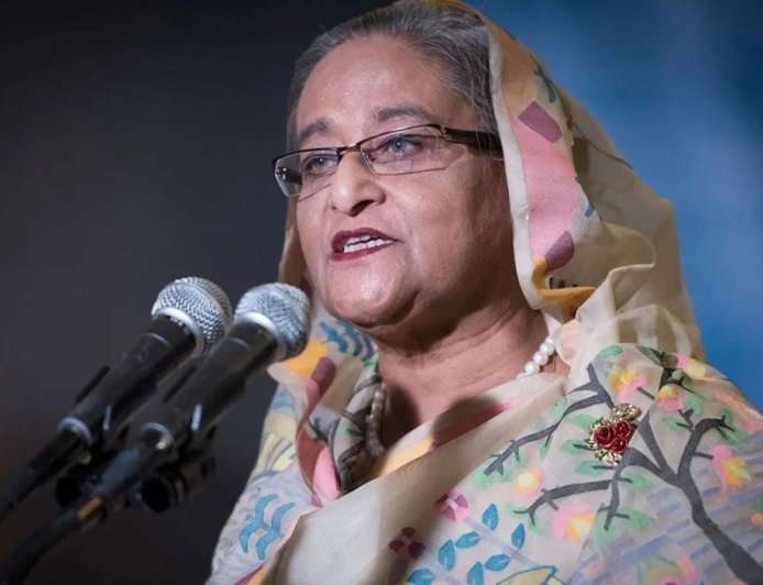 দু’বছর পর অবশেষে আত্মপ্রকাশ, প্রথমবার ভারতে জনসমক্ষে হাসিনা