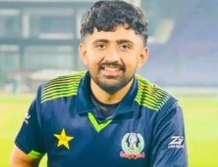 ২ বছর নিষিদ্ধ পাকিস্তানের উঠতি ক্রিকেটার হামজা