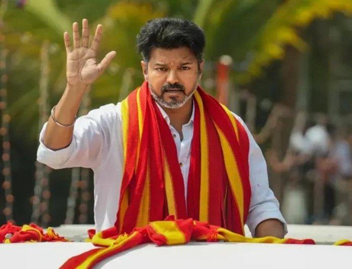 বিনামূল্য ৩টি গ্যাস সিলিন্ডার, বাসে ভাড়া মুকুব রূপান্তরকামীদের! ঘোষণা বিজয়ের