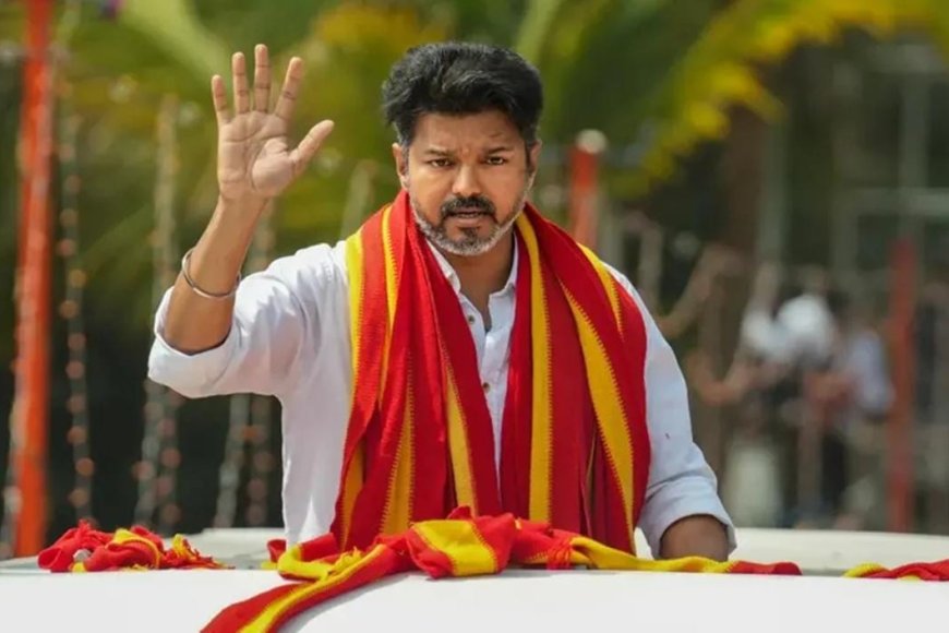 বিনামূল্য ৩টি গ্যাস সিলিন্ডার, বাসে ভাড়া মুকুব রূপান্তরকামীদের! ঘোষণা বিজয়ের