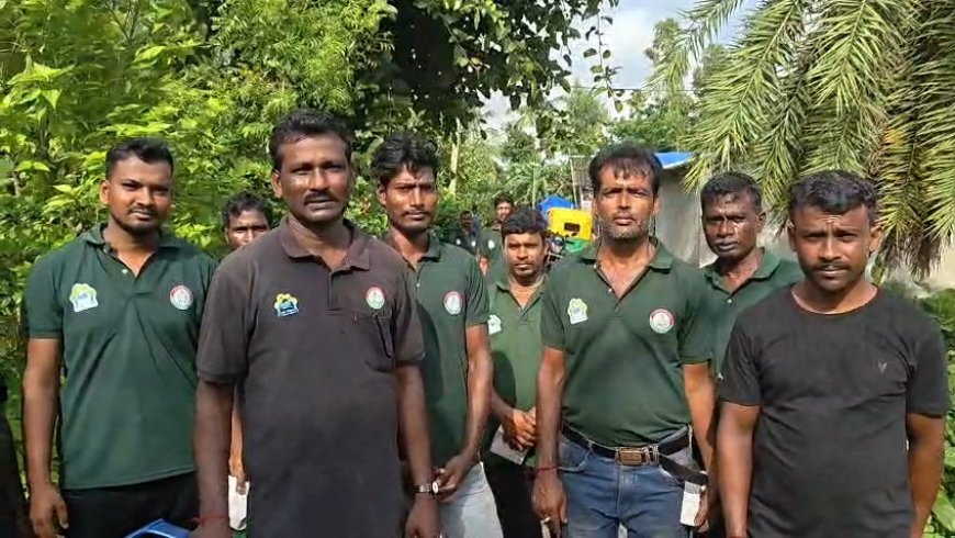 হাজার টাকায় জীবন বাজি! বাঘ তাড়ান, মানুষ বাঁচান-তবু নেই চাকরি, নেই সুরক্ষা