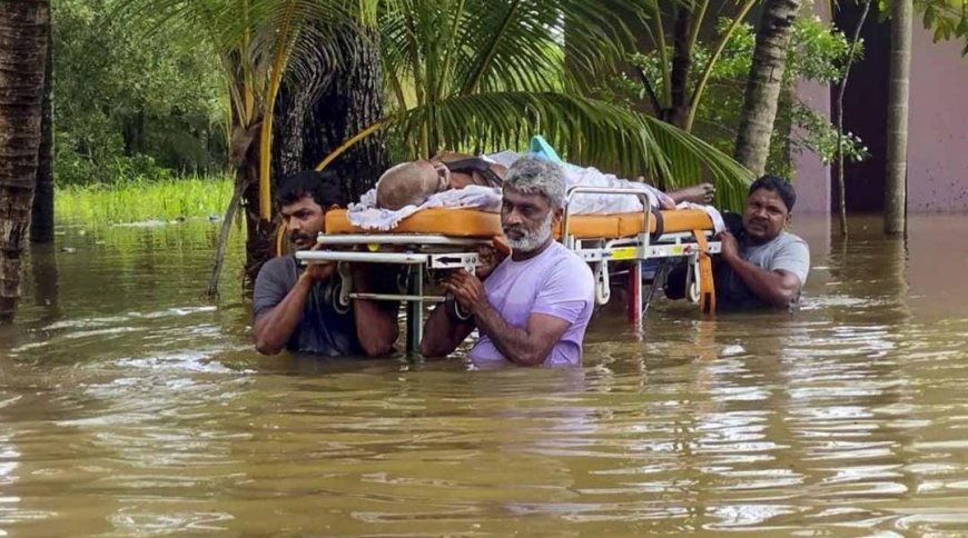 টানা বর্ষণে কেরলে মৃত বেড়ে ১৫! এখনও নিখোঁজ সাত